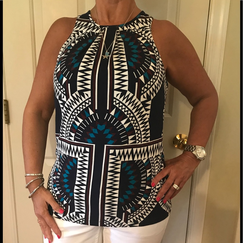 Tart sleeveless print top